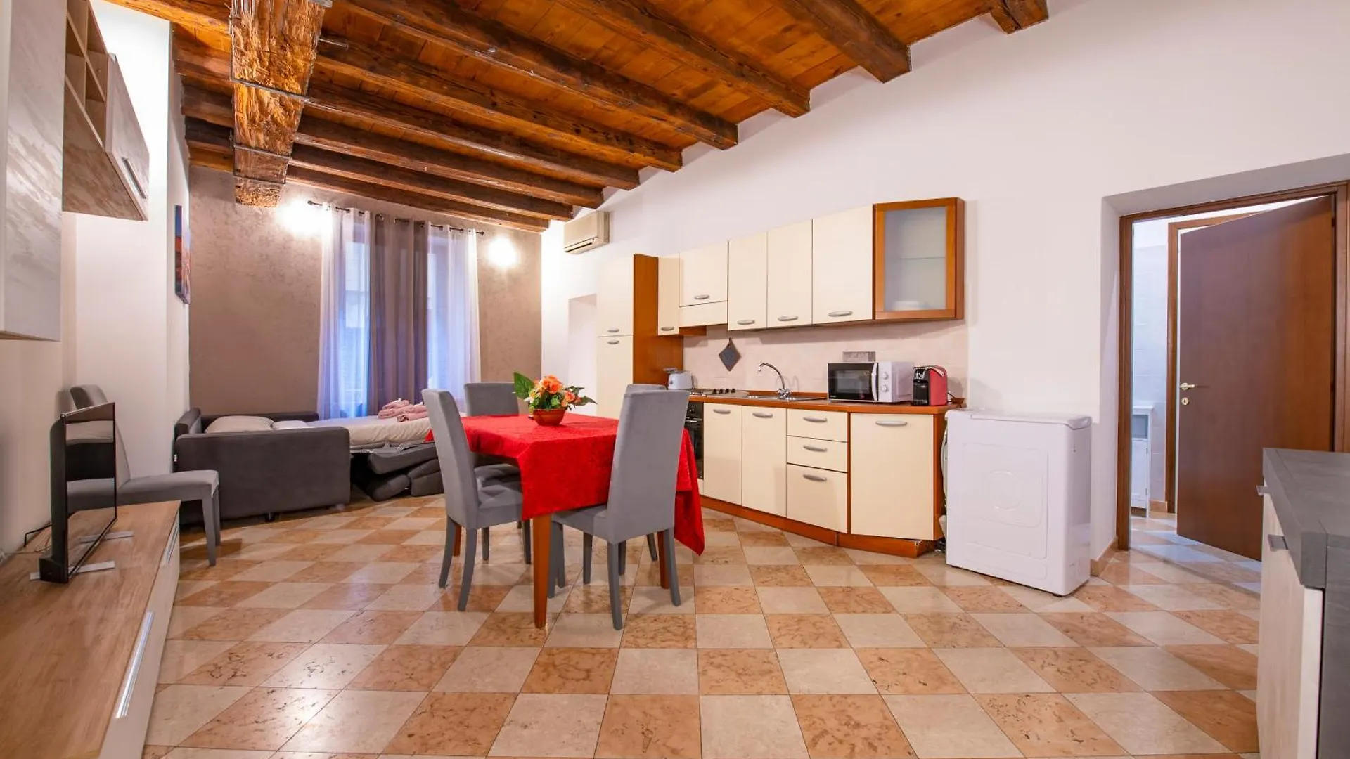 Apartment Arena Suite Mazzini Verona Centro 2