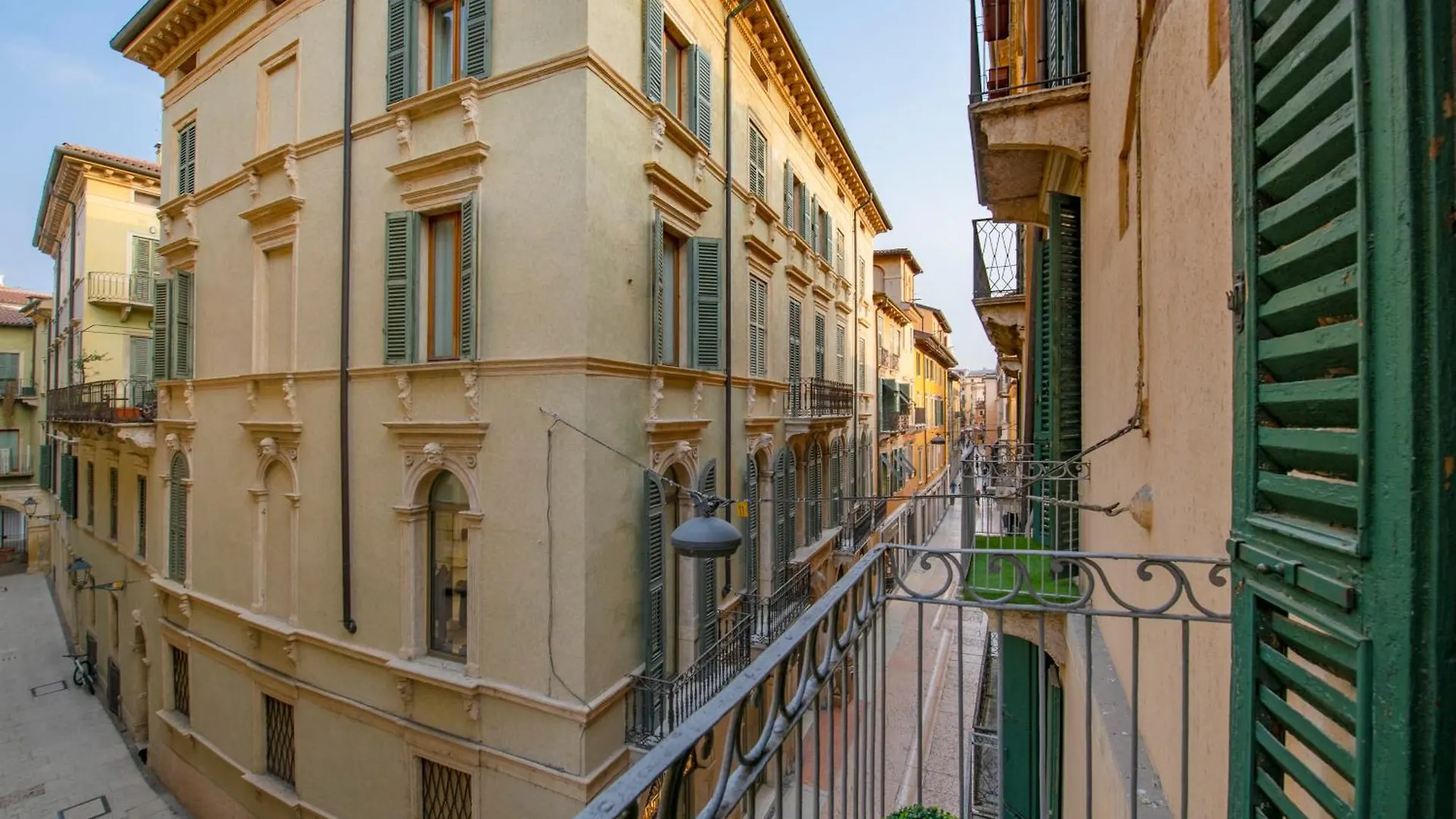 Arena Suite Mazzini Verona Centro 2